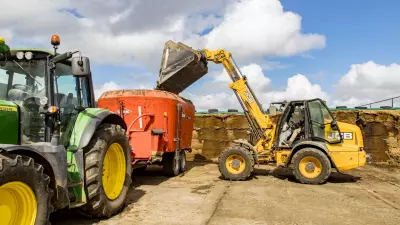 feeder-tresham-farm-tmr-wagon-agriculture