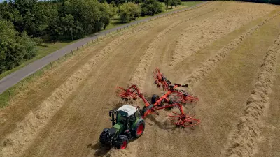 GA-13231-kuhn-uk-news-hay-forage-4-rotor-rake