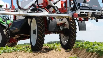 Track Assist sprayers 