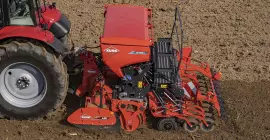 The SITERA 3010 integrated mechanical seed drill's seeding unit with Suffolk coulters