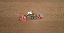 TF 1512 hopper at work