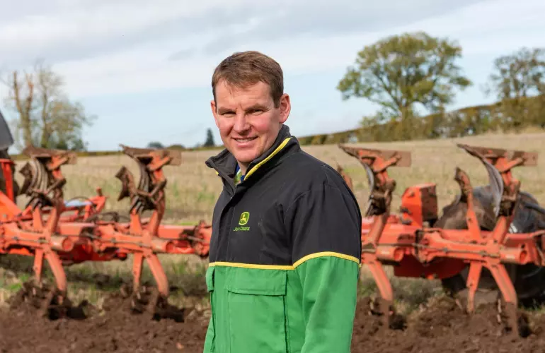 CARVERS-PLOUGH-VARI-LEADER-TESTIMONIAL-agriculture