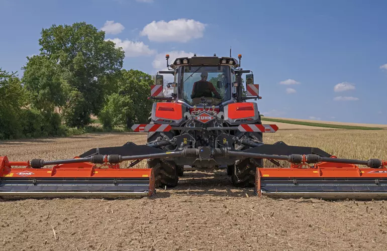 BP 8402 PRO at work in the field