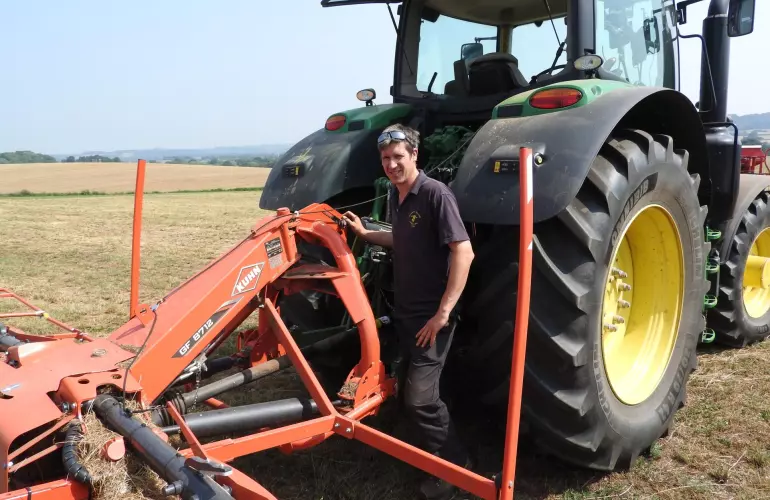 david-wilkes-tedder-gf-hay-forage-kuhn-agriculture