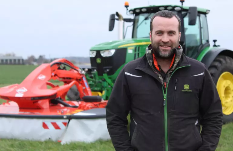 rob-wrennall-fc9300ra-mowing-conditioner