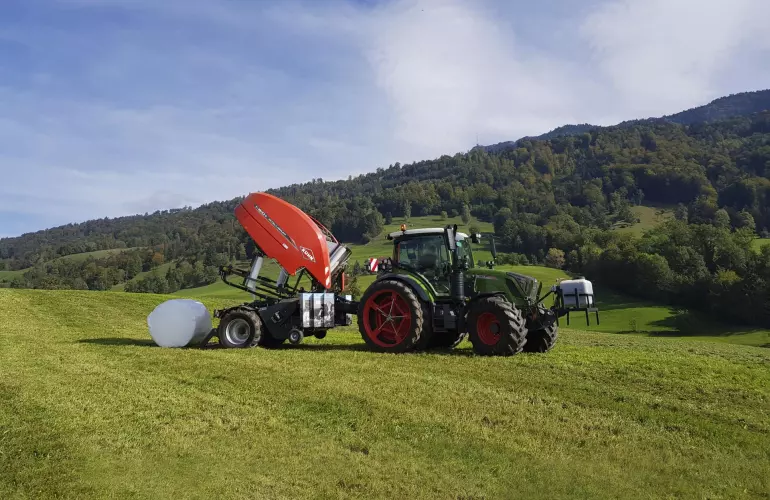 I-BIO+ bale and wrappers