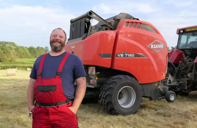 dave johnson smiling with vb7160