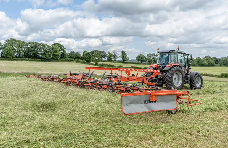 GF13003 Tedder Working - Ground Photo