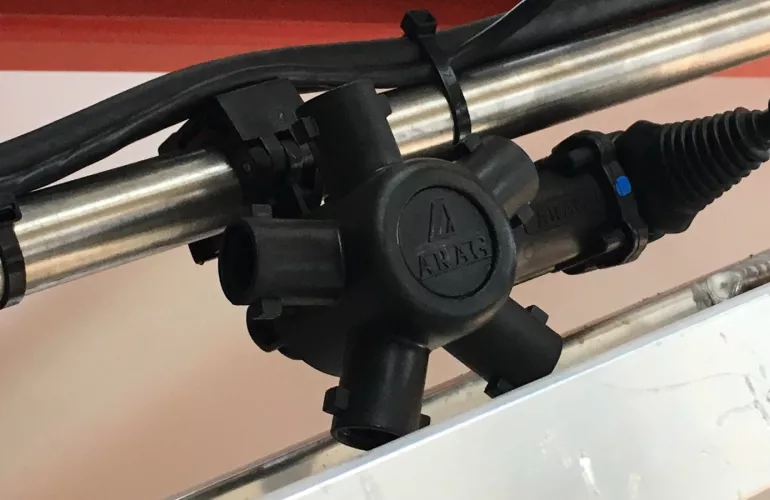 Porte-jet pour pulvérisateur agricole KUHN