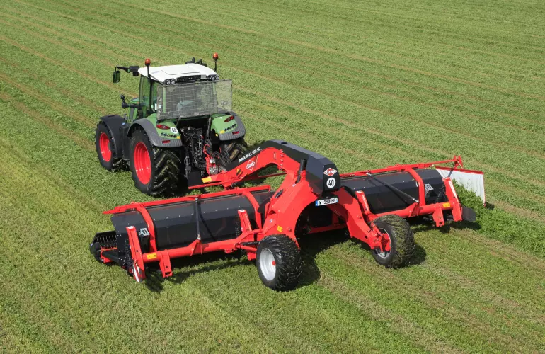 MERGE MAXX 950 at work