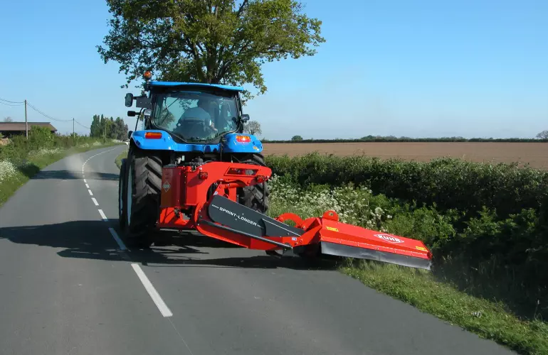 SPRING-LONGER 80 Series Verge Mower at work