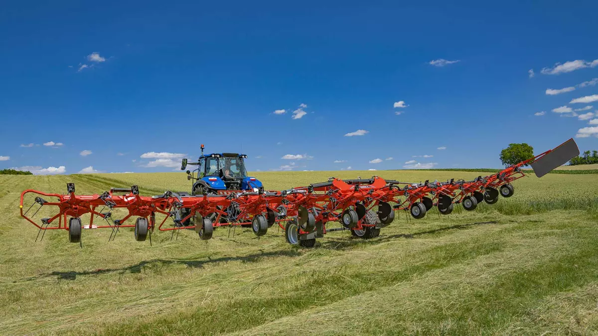 GF 13003 T: 13 m of simplicity! | KUHN