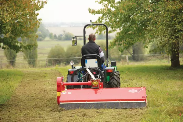 Residues delivered evenly with the BE 10 shredders