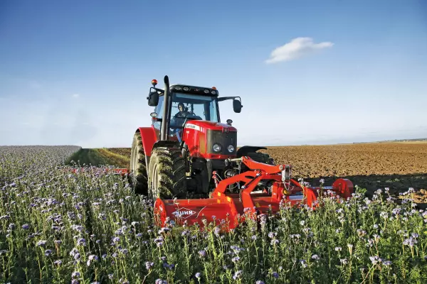 BPR 100 series shredders can be coupled to the front or rear according to your needs