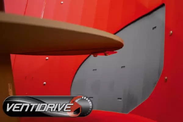 The patented asymmetric shape of the VENTIDRIVE straw hatch improves the straw suction and output of the PROFILE PLUS range.