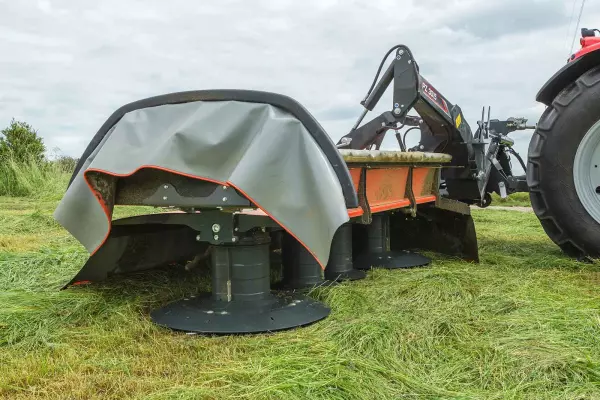 All features are designed for maximum operator comfort.