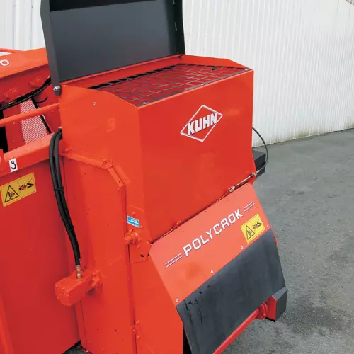 Mineral hopper (capacity: 160 l)