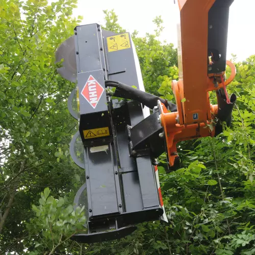 Saw for wood with a diameter of less than 18 cm