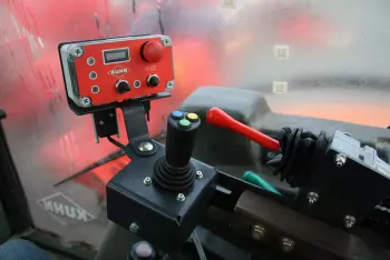 Driving comfort with electric control on AGRI-LONGER GII Hedge and Grass Cutters with Mechanical Safety