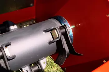 The BK 320 shredder's rotor without maintenance and its greased-for-life bearings.