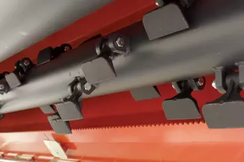 Helical tool layout ensuring fine and quality shredding