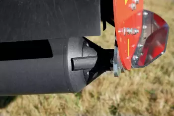 Benefit from an excellent shredding structure, in particular with the roller with removable ends