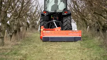 Photo du broyeur BVR 1000 avec déport hydraulique 