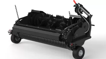 An extra-wide heavy-duty pick-up delivers a 20% higher raking speed, ensuring smooth crop intake