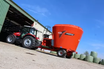 KUHN PROFILE mixer wagons: the lowest height on the market!