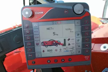 CCI terminal on KUHN SPW Intense self-propelled mixers: instant fingertip control