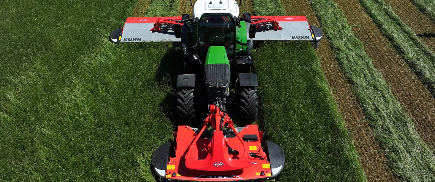 FC 10030 con singolo sistema di sollevamento dell’unità di taglio