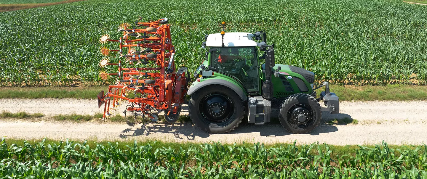 The ROWLINER row-crop cultivator at work in a field