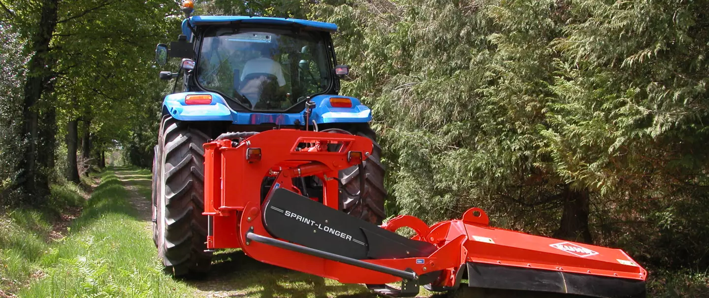 SPRING-LONGER 80 Series Verge Mower at work